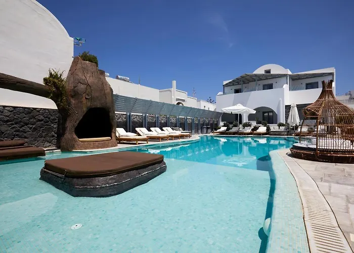 Amara Suites Santorini